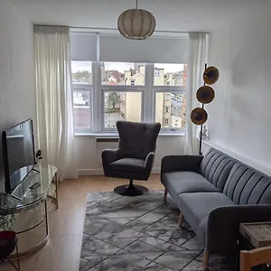 Modern 1 Bedroom Flat In Centre Newcastle upon Tyne