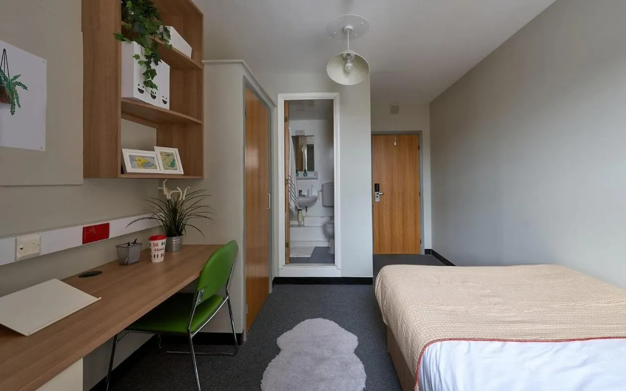 For Students Only Host Northernhay House Эксетер Хостел